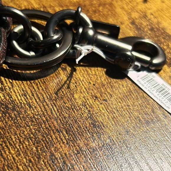 Disney X Coach Snow White Bag Charm - Poison Apple - NEW W/tag - Picture 3 of 4